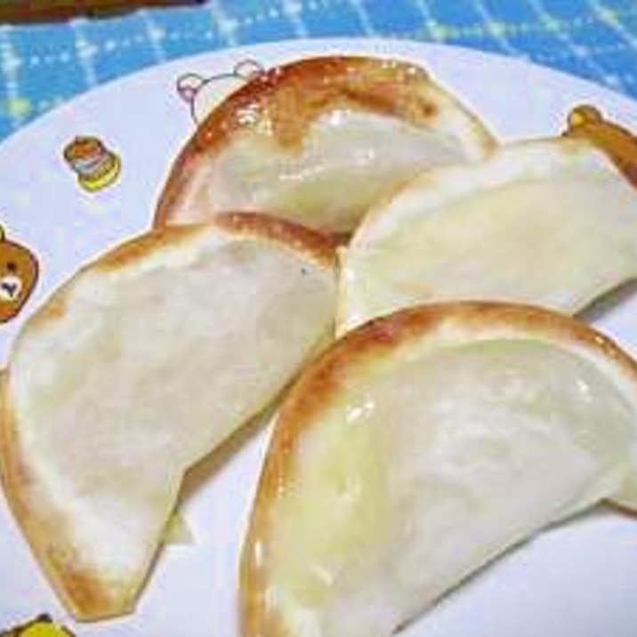 トースターで簡単とろけるバナナ餃子☆